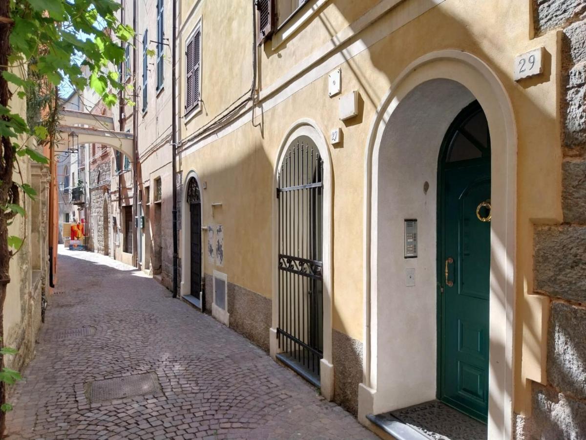 La Casa Di Via Musso Apartment